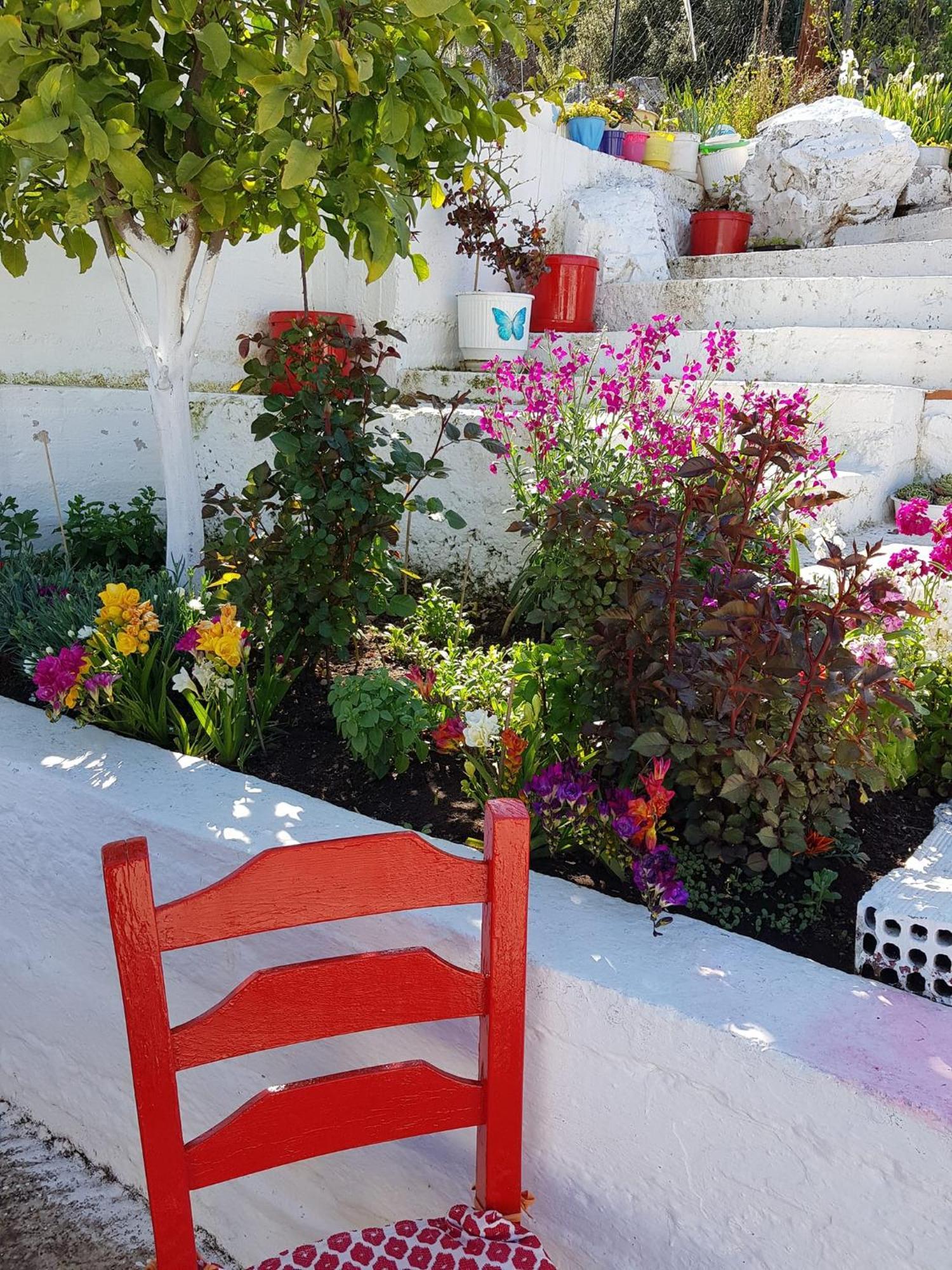 4 Seasons Suites Paradise Near Athens Airport Markópoulon Zewnętrze zdjęcie